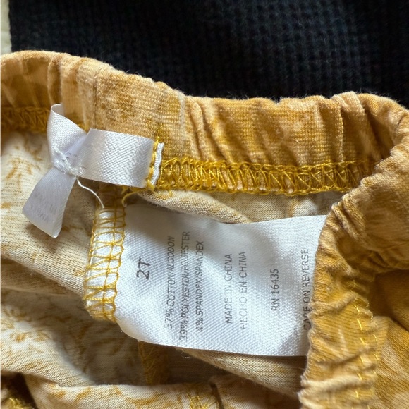 Cat & Jack|Baby girl,toddler outfit-Black waffle knit Top & floral leggings••• - Picture 4 of 5